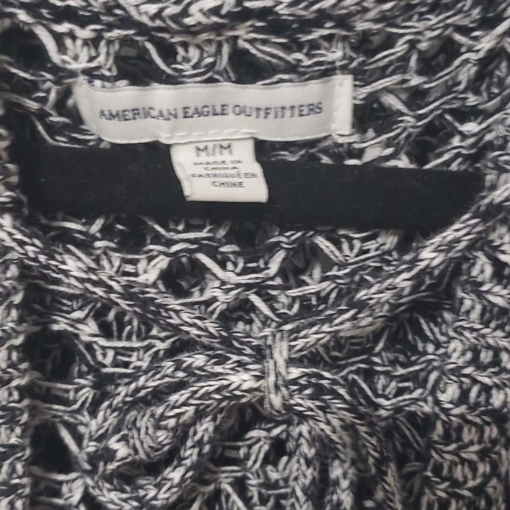 Sweater - Picture 3 of 4